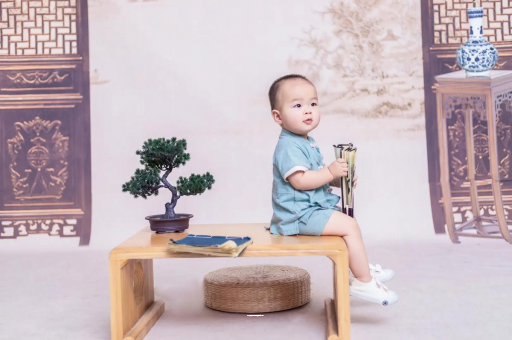 平顶山十个月宝宝可以吃盐吗